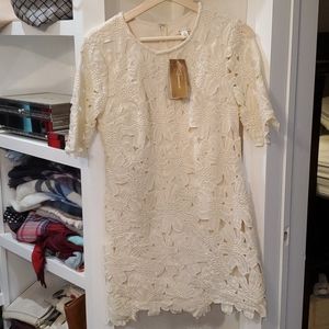 Floral lace dress